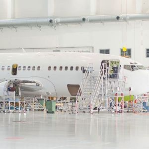 Böden für Produktionsräume | Ein Flugzeug